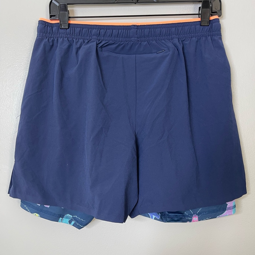 Chubbies NWOt Men’s Ultimate Training Short Exposed Liner The Dino Reps M 5.5” - Picture 7 of 8